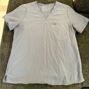 Figs scrubs- Vapor Blue. Large Catarina Top.